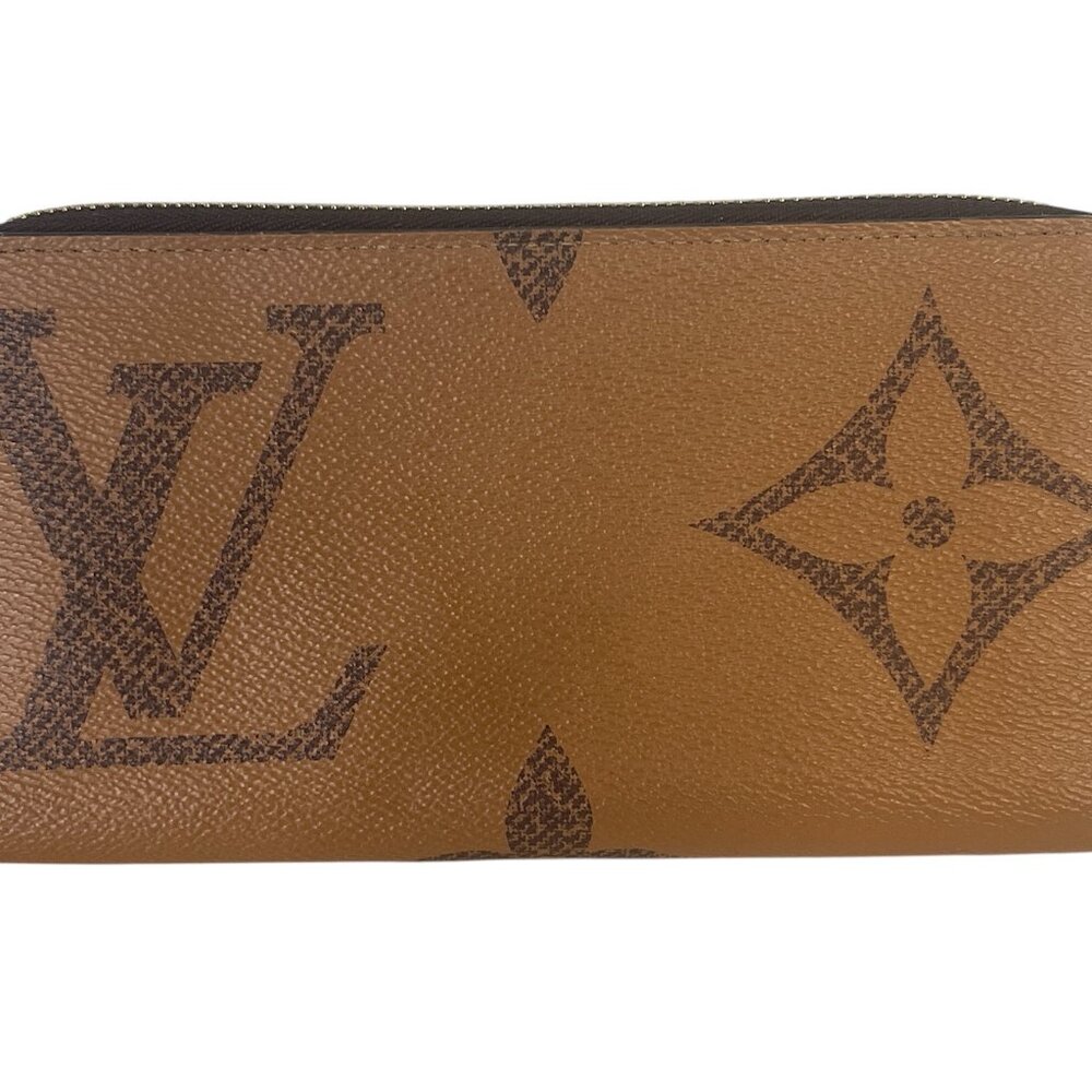 Louis Vuitton Giant Monogram Reverse Zippy Wallet